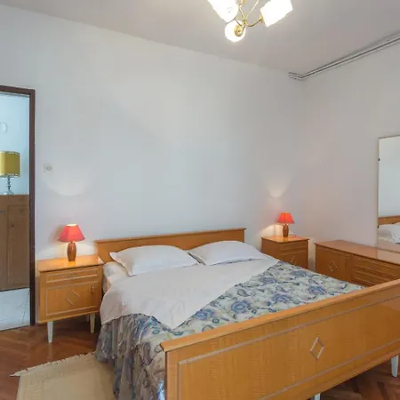Appartement Basic Mario *