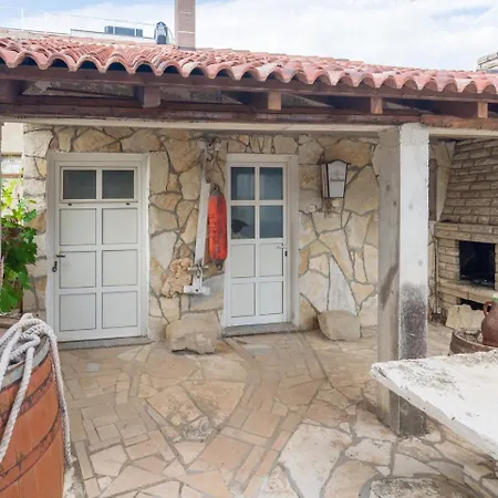 Basic Mario Apartment Vir